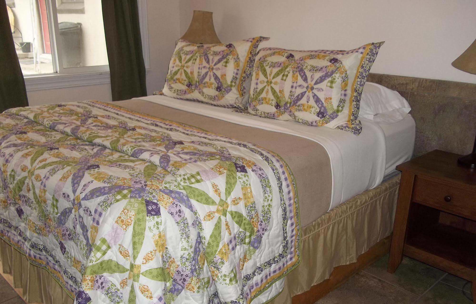 Selkirk Motel Colville Luaran gambar